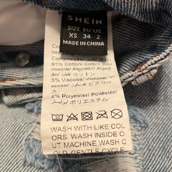 SHEIN - brand new - size XS jeans- EZ wear ripped raw edge straight - Picture 7 of 13